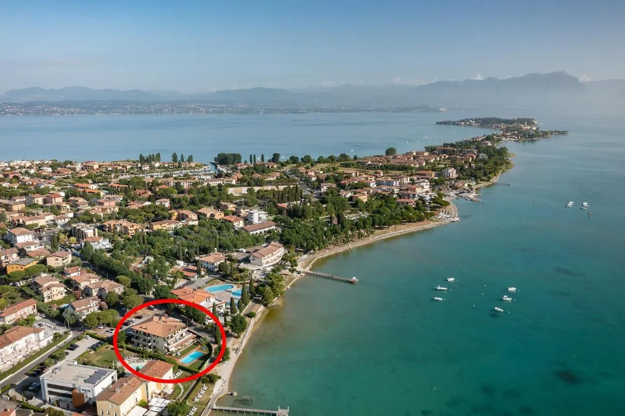 Lake Apartment Primea 西尔米奥奈 意大利